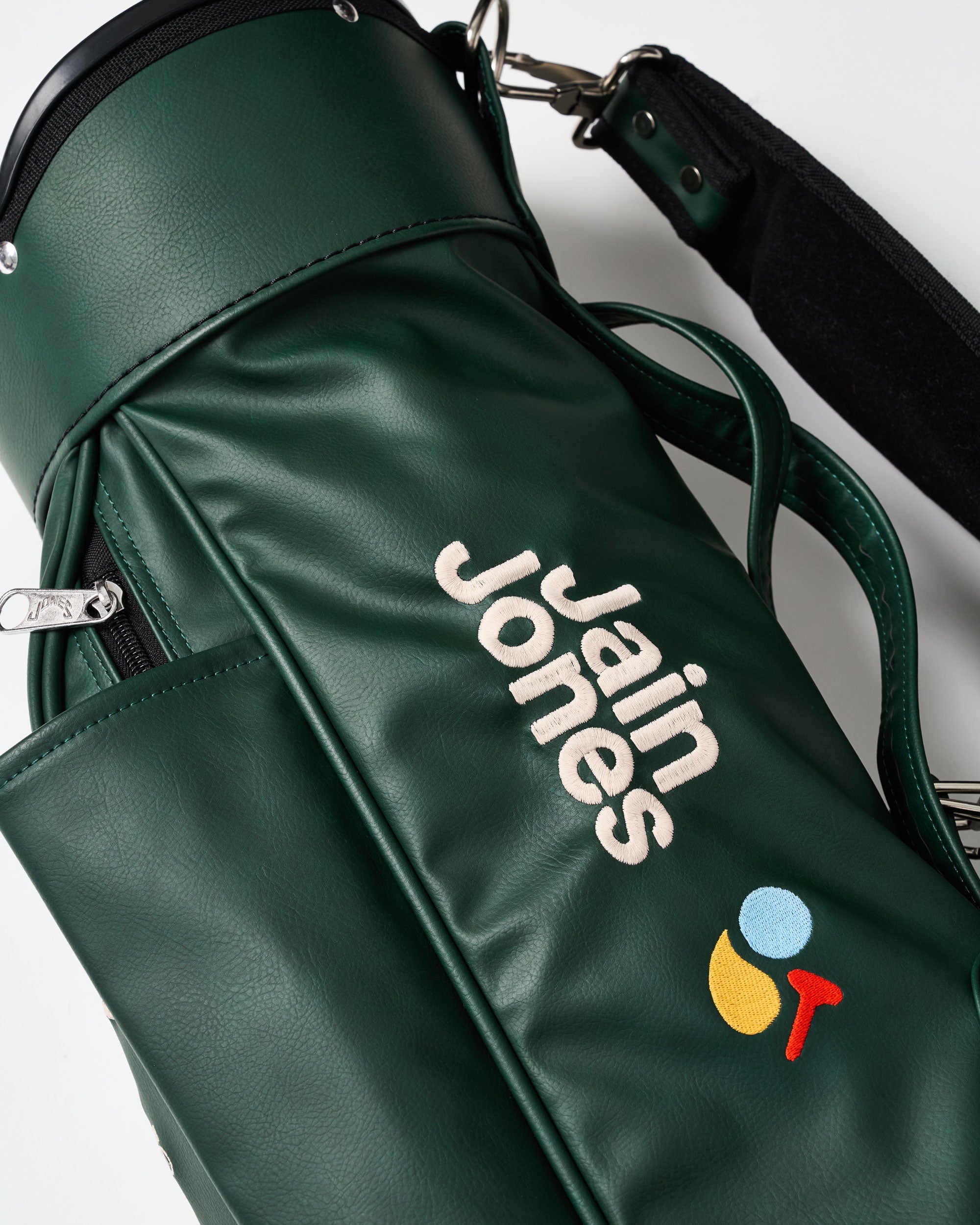 Jain & Jones Are Family – Jain Golf